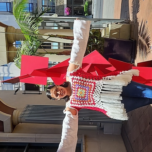 Hand Crafted Fringe White & Red Crochet Granny Square Multicolored Top Handmade - Picture 12 of 17